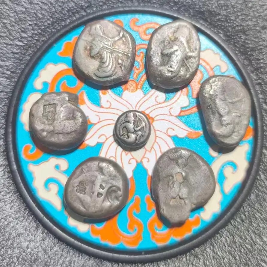 Hello,-Friends-From-The-Ancient-Coin-Forum!-I-Salute-You.
