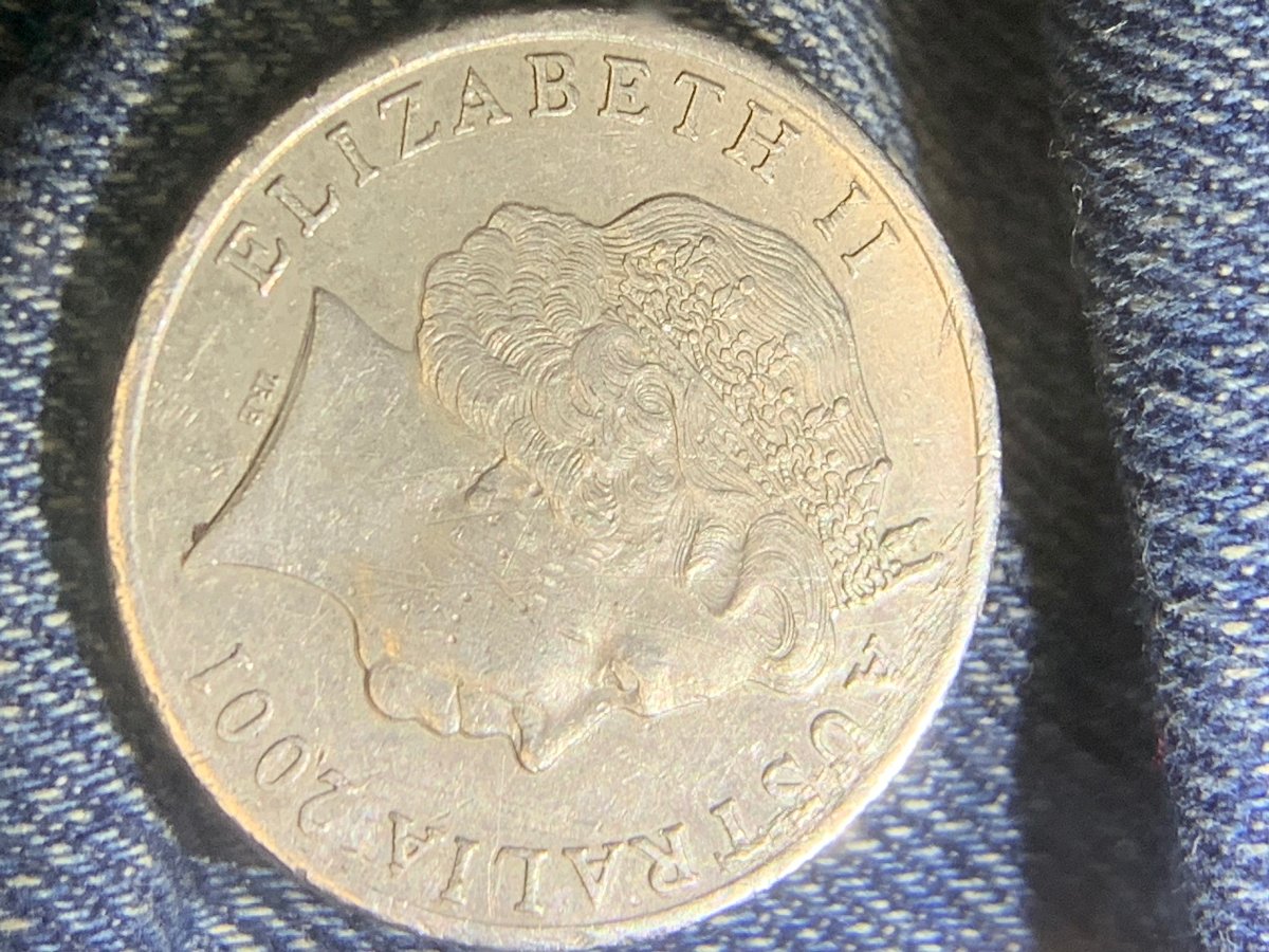 Noodling-Find-?-Strange-?-10c-Coin--And-20c-Coin