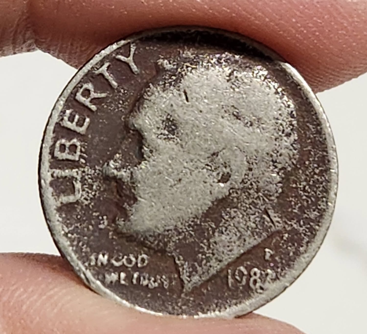 Red-Dime--Jukebox-Token-Or-Error?