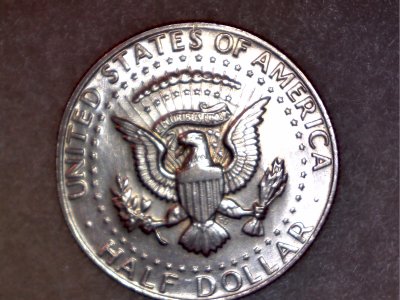 1972-D-Kennedy-Half-Dollar-DDO-&-Die-Crack-On-Reverse?