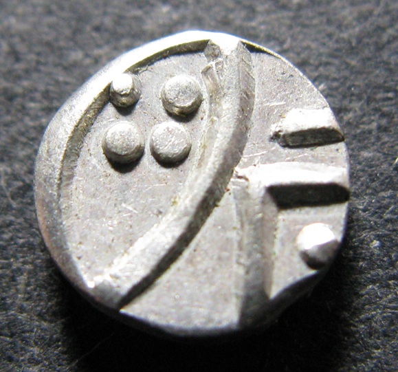 Three-Tiny-India-Princely-State-Coins-For-ID