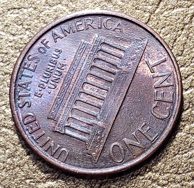 1987-D-1c-Lincoln-Mem-Penny-Die-Break-/-Shattered-Die-Error