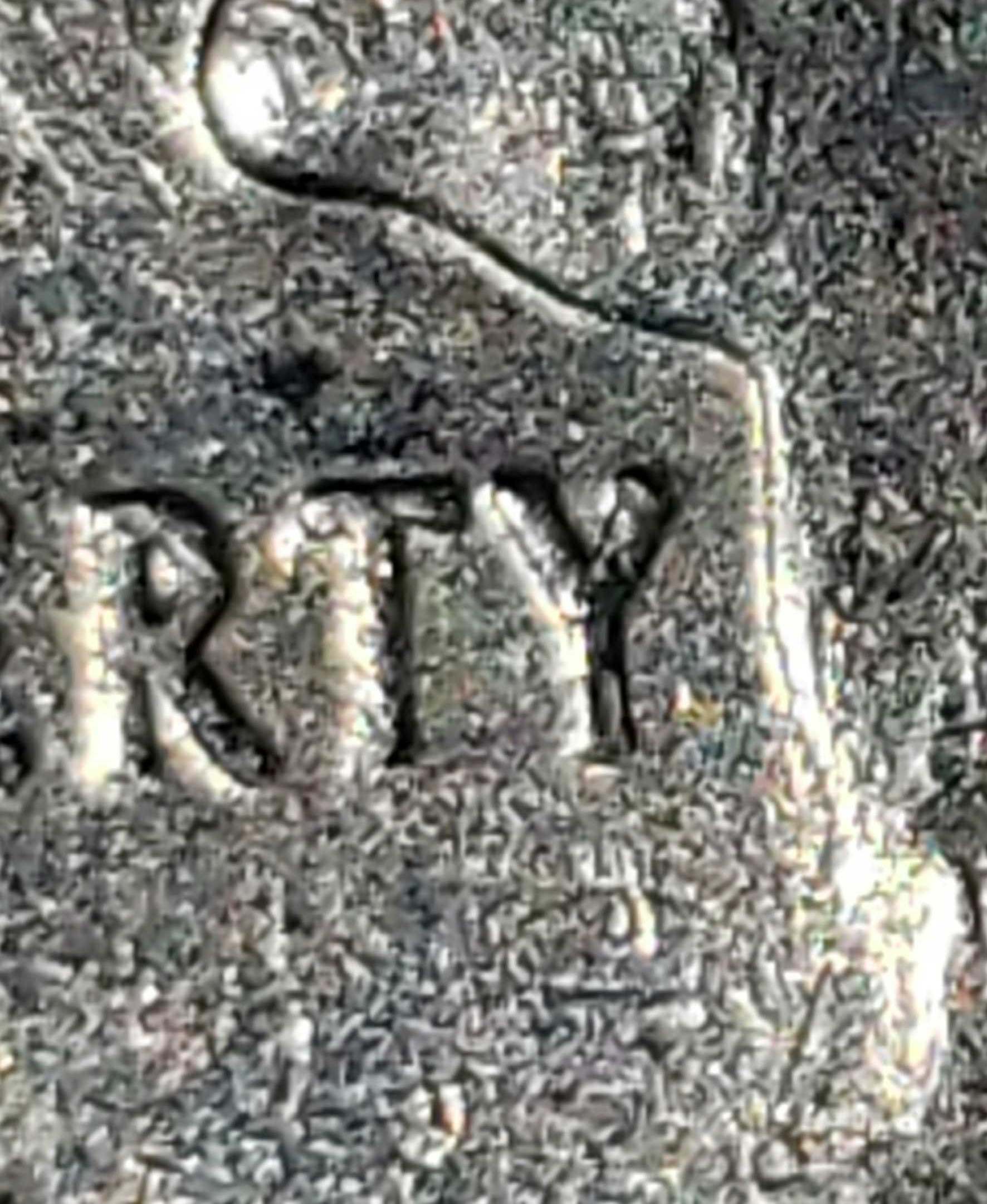 1999-P-CT-Quarter-Error-Ty-In-Liberty-And-Gouge-Through-In-God-We-Trust?