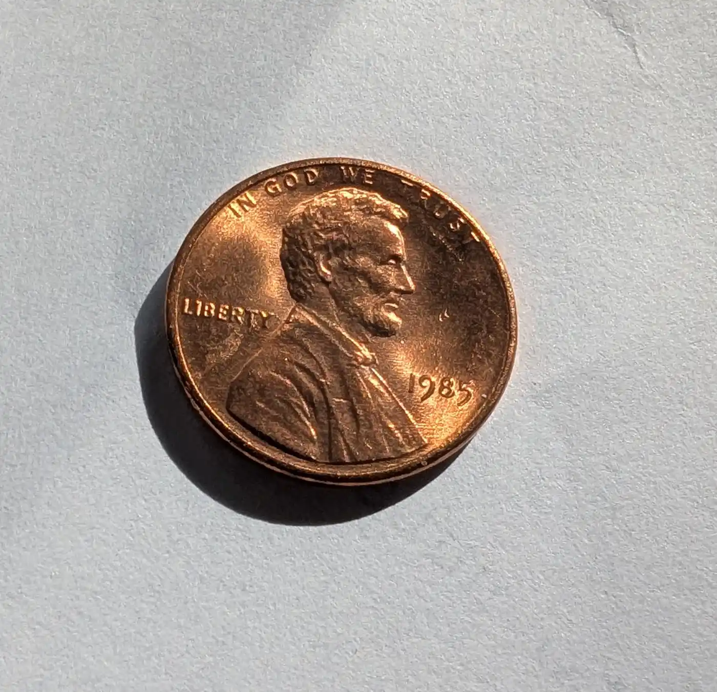 1985-Red-Penny,-With-Small-Die-Chip/Break-Obverse-And-Die-Wear-Reverse