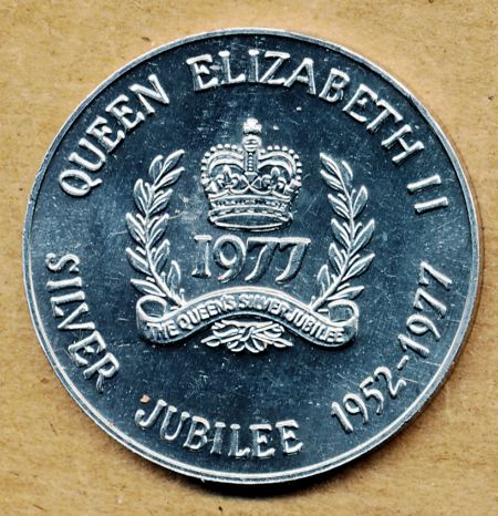 Commems-Collection-Canadian:-1977-Queen-Elizabeth-II--Silver-Jubilee---Silver-Dollar