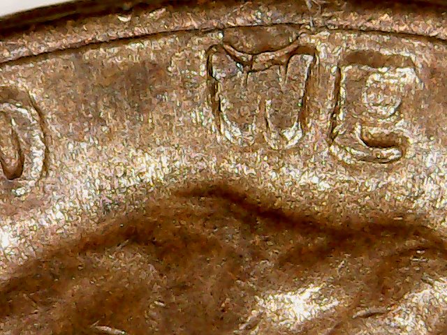 Can-A-Cud-Or-Chip-Fall-Off-A-Coin-?