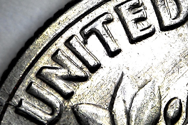 1983-P-Dime-Machine-Doubling-Or-Doubled-Die