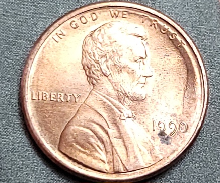 1990-No-Mint-Mark-Penny,-Odd-Error-And-Possibly-A-Fingerprint?
