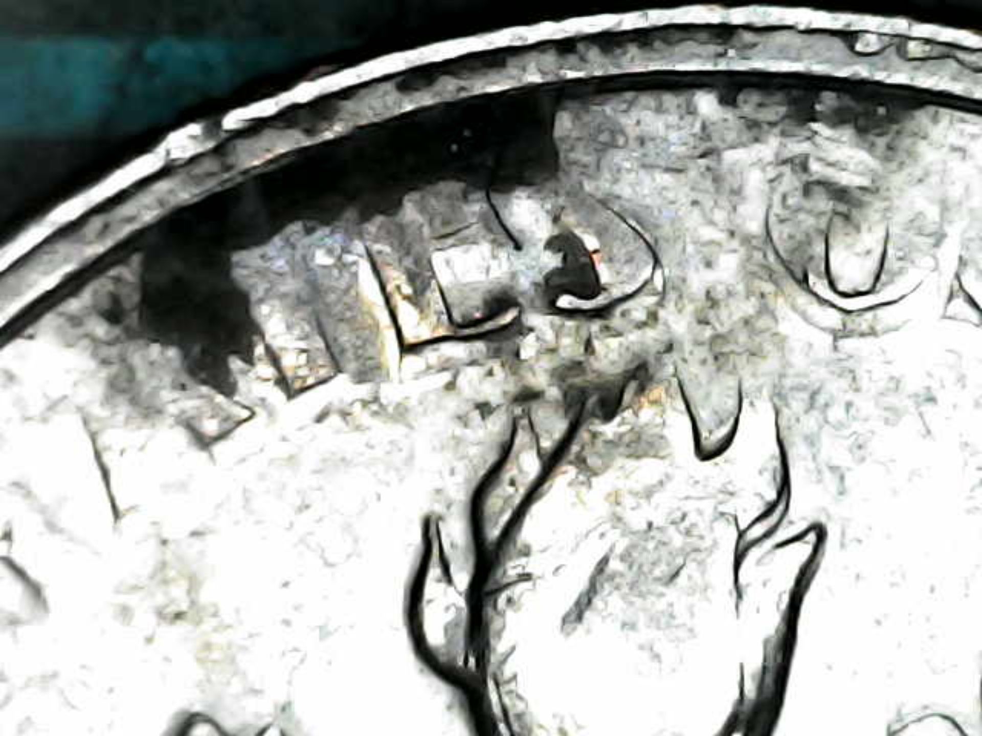 Can-Somebody-Tell-Me-What's-Up-With-This-20?-Dime-?-It-Just-Looks-Crazy-Under-The-Scope