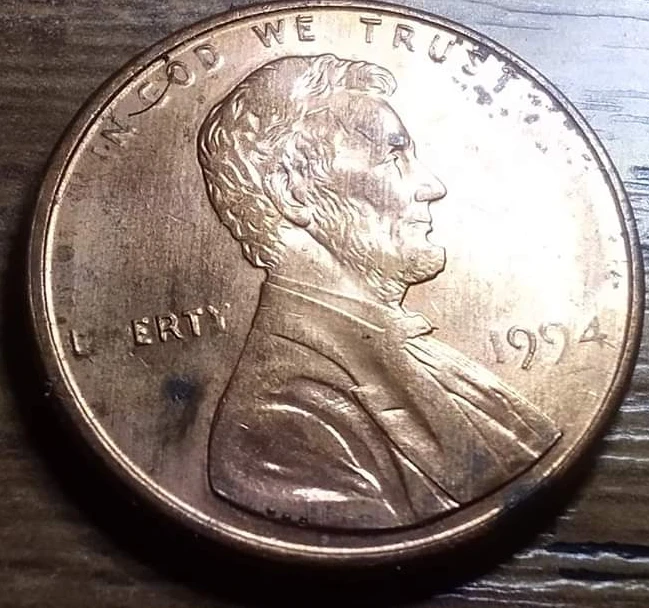 1994--Lincoln-Penny-With-Missing-Letters-On-Obverse