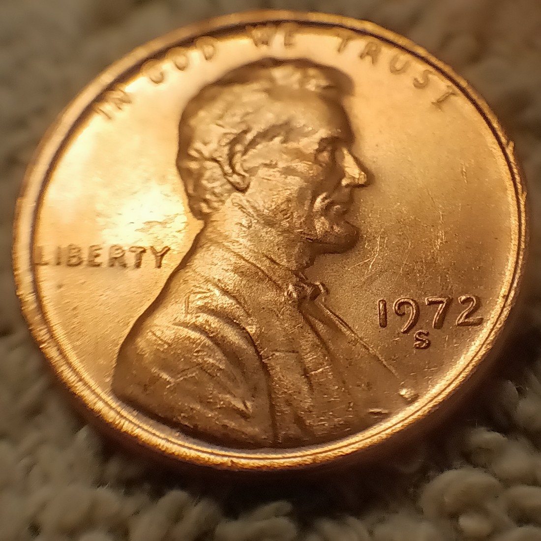 1972-S-Lincoln-Cent-Doubling-On-The-Column-Maybe?
