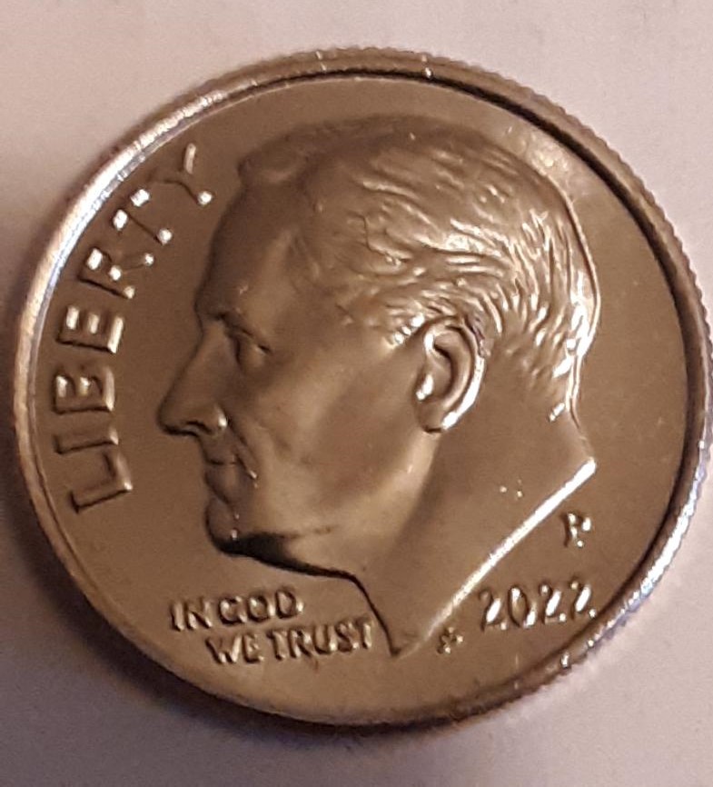 2022-P-Dime-With-Chip-On-Ear-And-Chin