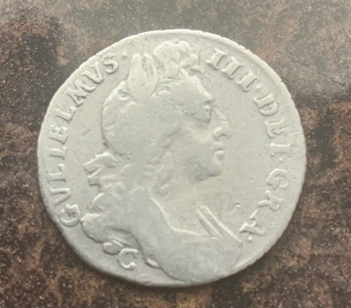 William-III-1697-Six-Pence