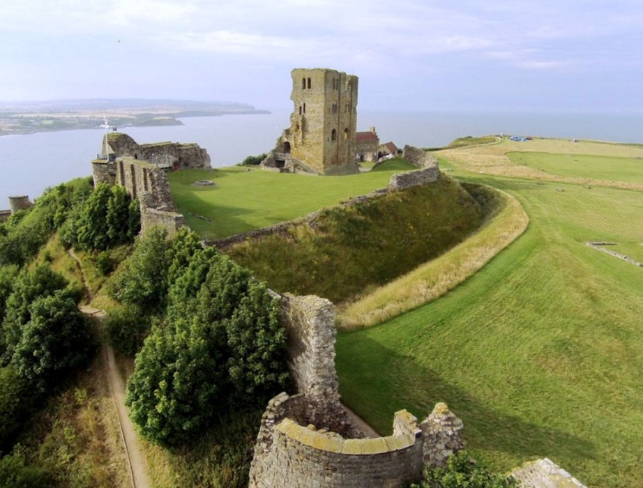 One-Shilling-From-Scarborough-In-Yorkshire-Buys-Over-Eight-Centuries-Of-Time-Travel
