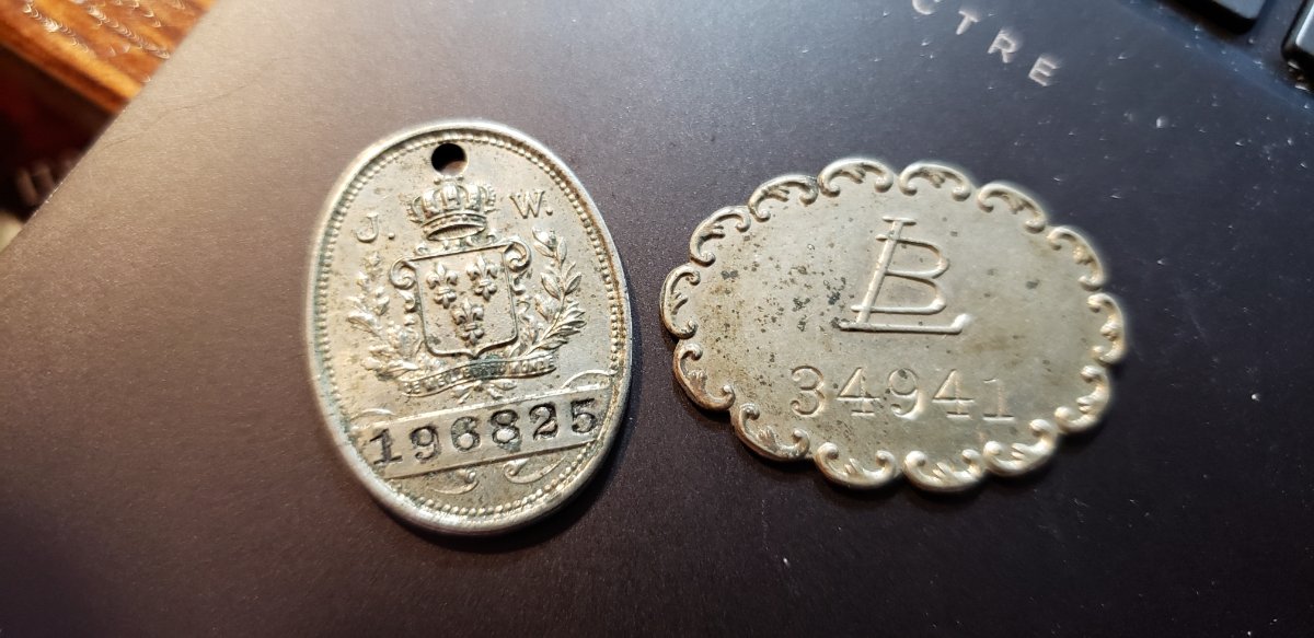 Tokens-Or-Badges-To-Identify