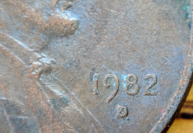Help-Identify.--Possible-1982-D-Lmc-Small-Date?