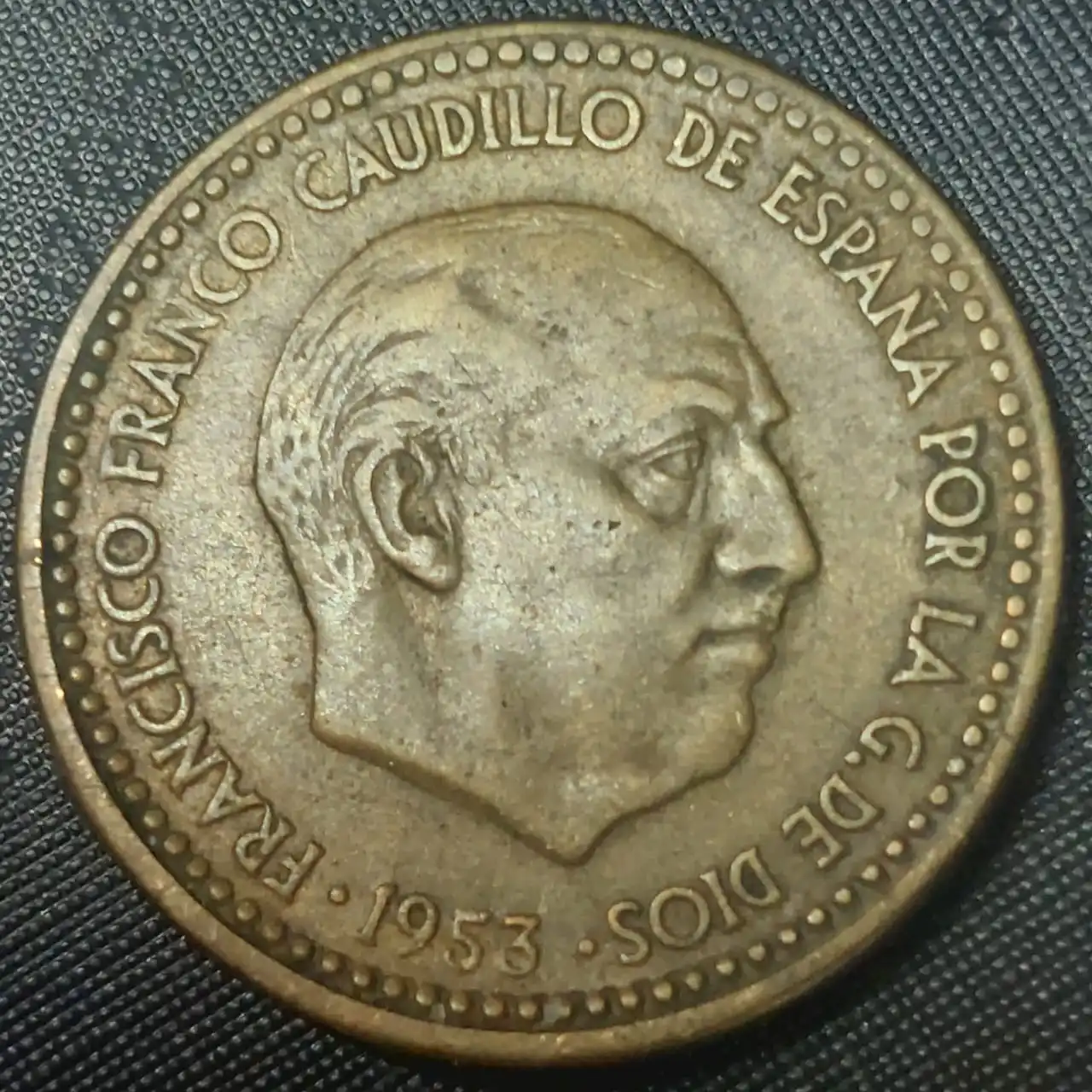 A-1962-Una-Peseta-Coin-That-Has-A-Strange-Marking/Overstrike-On-The-Reverse-Side-Of-The-Coin.