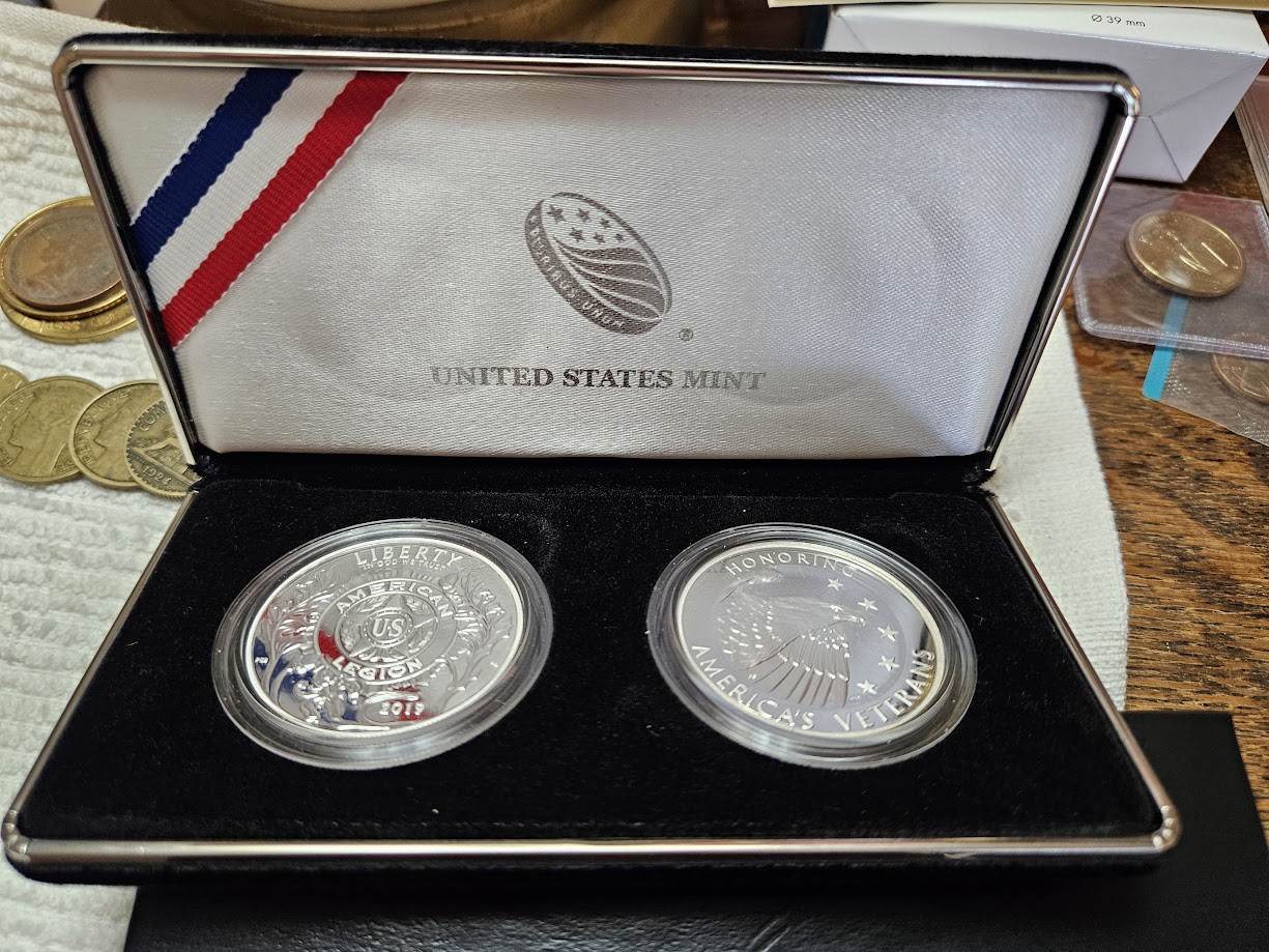 Post-A-Coin-Or-Medal-Devoted-To-A-Military-Subject