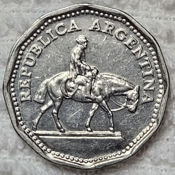 Post-Your-Coins-And-Medals-That-Depict-A-Statue