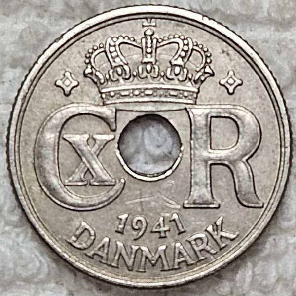 Bring-Out-Your-KM#4-Or-Y#4-Coins-For-Show-&-Tell