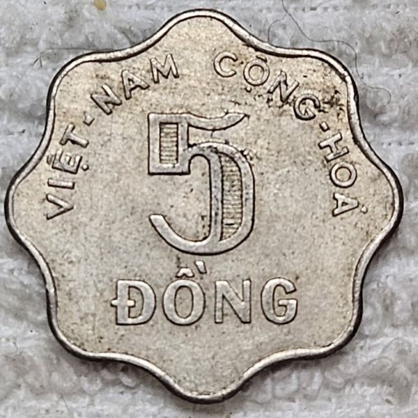 Show-Your-Coins-With-Different-Edges