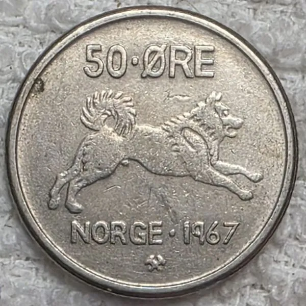 Post-Your-Coins/Medals/Tokens-With-A-Dog