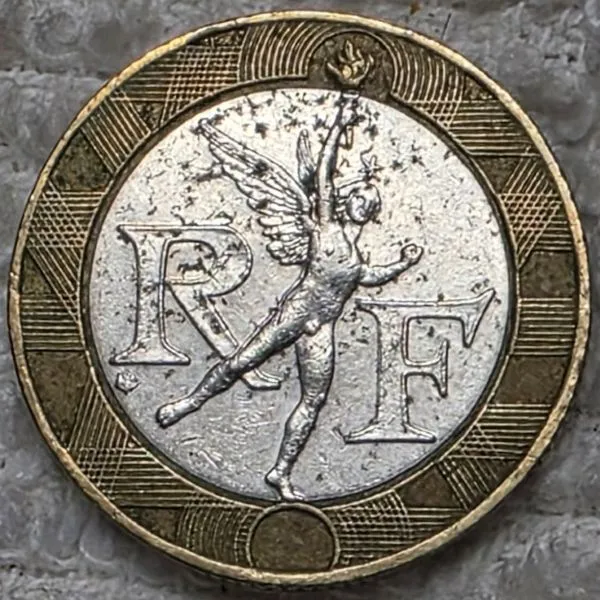 Post-Your-Coins-And-Medals-That-Depict-A-Statue