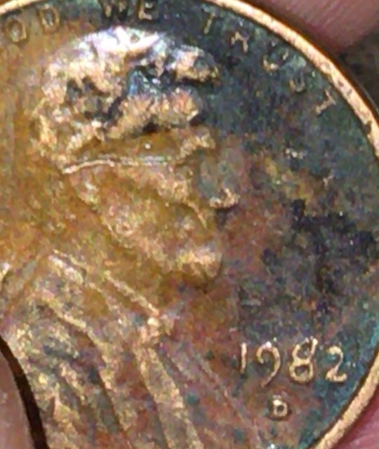 Another-1982-Penny-With-Weird-Looking-Date-Take-A-Look-At-The-8