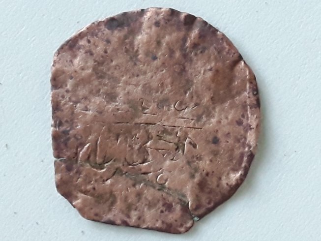 Can-Anyone-Identify-These-Two-Coins-Found-In-The-South-Uk?
