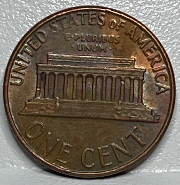 1975-Lincoln-Cent-Color-Error