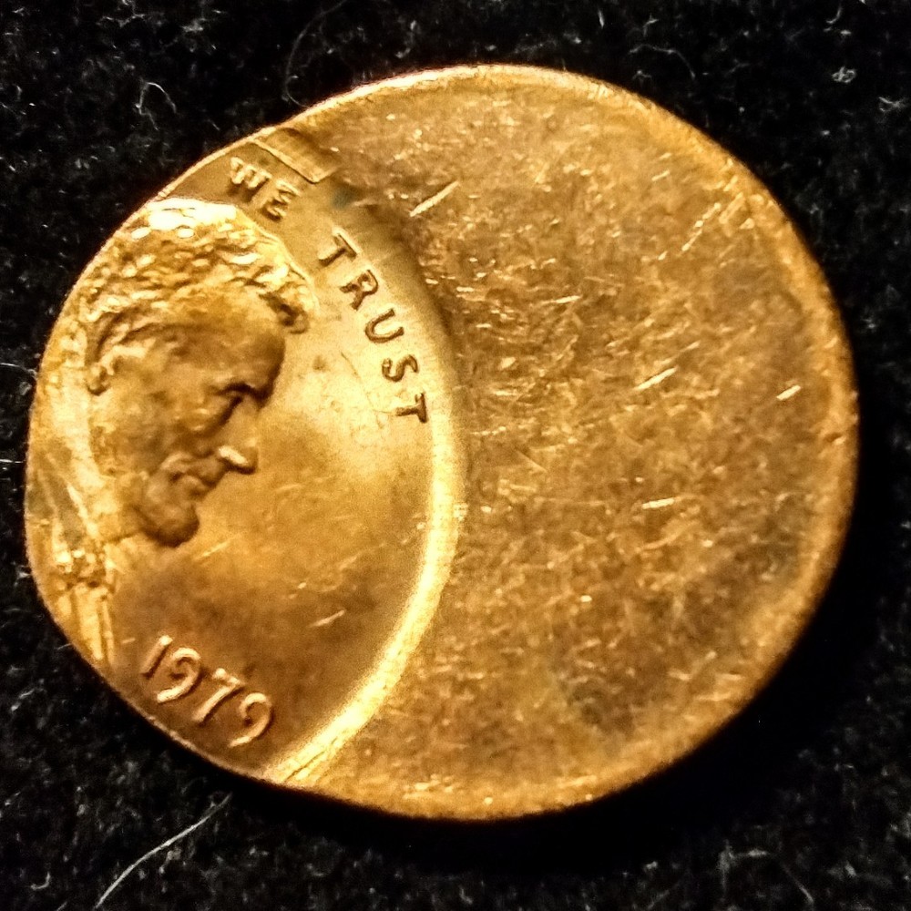 1979-Lincoln-Cent-With-Off-Center-Strike