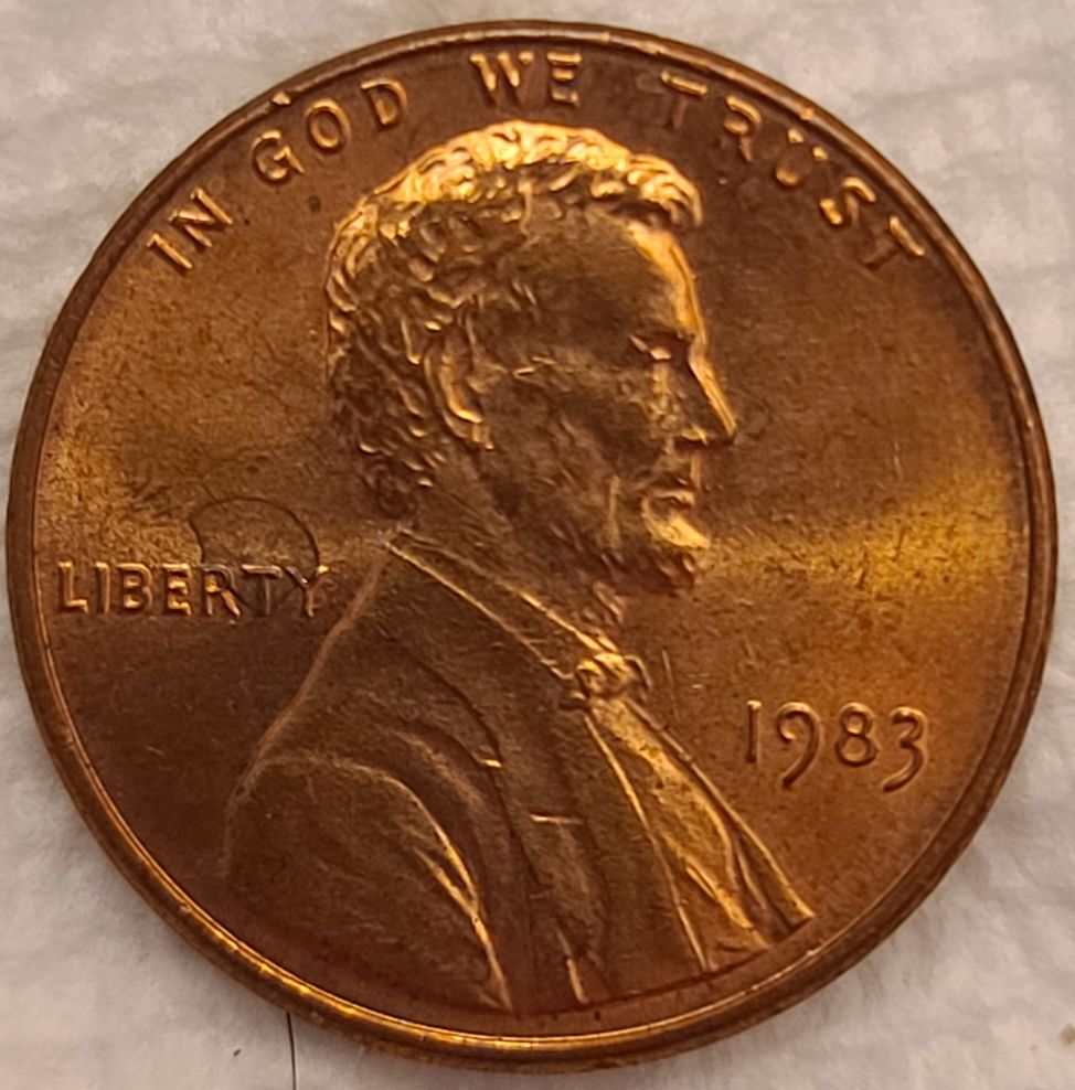 1983-Lincoln-Penny,-Internal-Die-Break?
