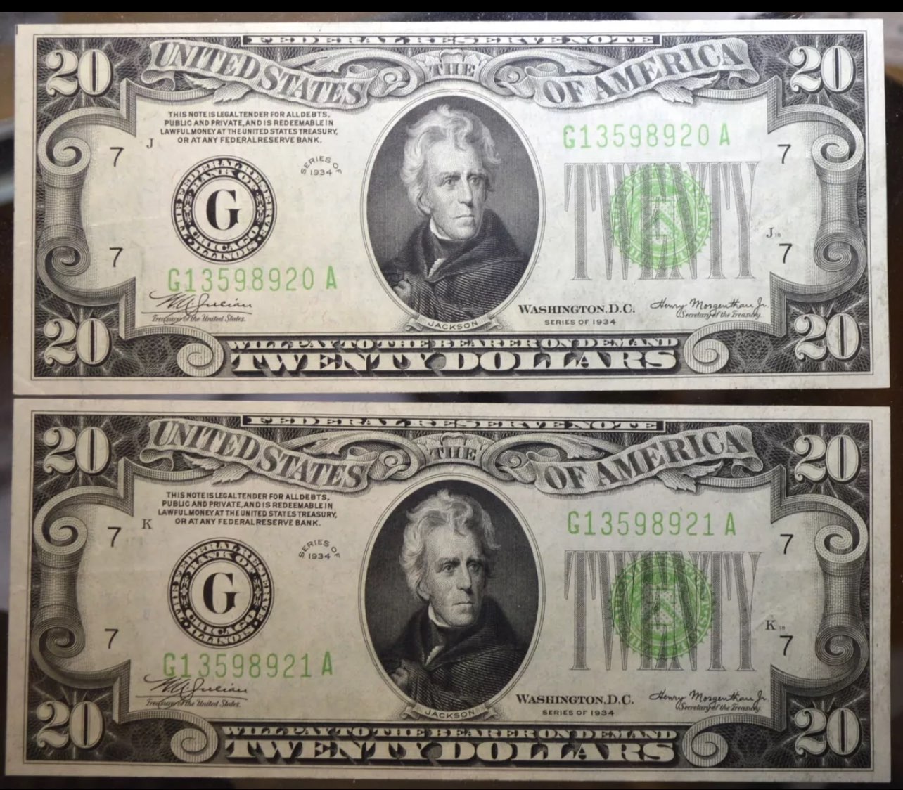1934-$20-Chicago-Dgs-Lgs-Pair.-Mules?