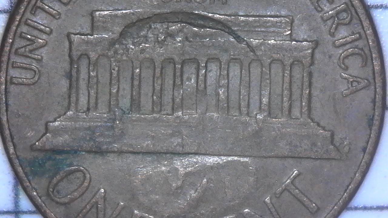 1976-D-Lincoln-Memorial-Cent-Damage?