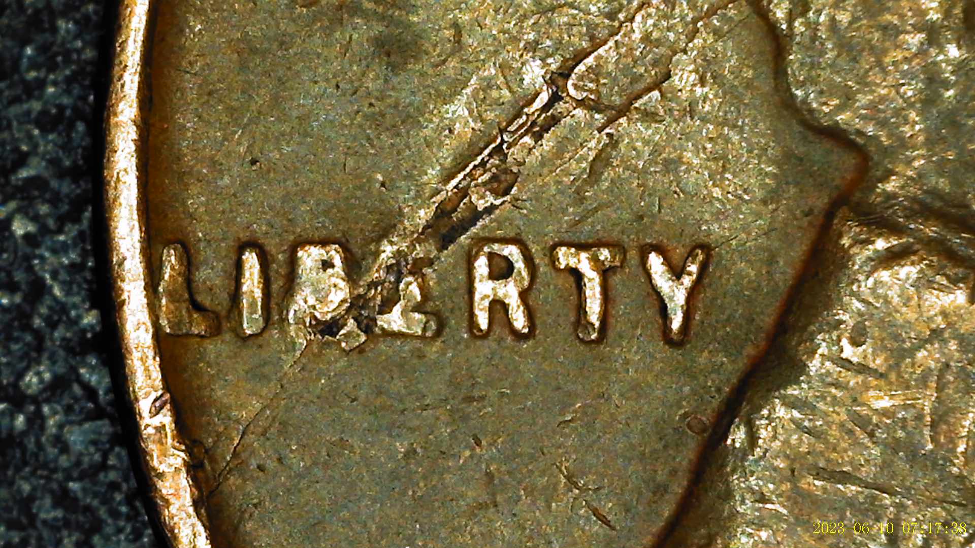 1946-Penny-Lamination-Error-Occurring-On-Obverse