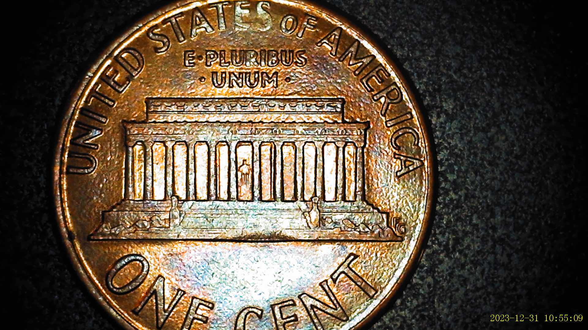 1988-Lincoln-Memorial-Penny-With-Possible-Flared-G