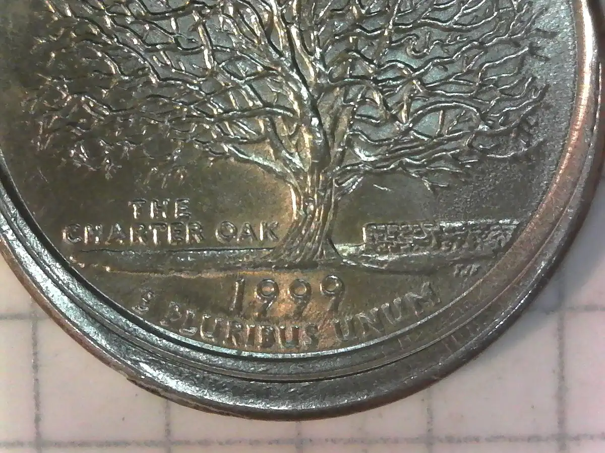 1999-P-Connecticut-State-Quarter-Possible-Off-Center-Strike