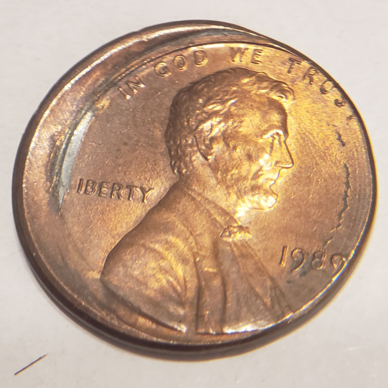 1989-Penny-Die-Cap,-Misaigned,-Or-Both?