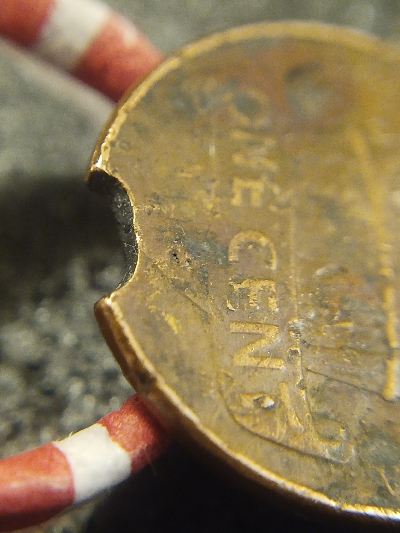 2011-Lincoln-Cent?-Double-Clipped-Planchet?--Or-Exploding-Zinc?