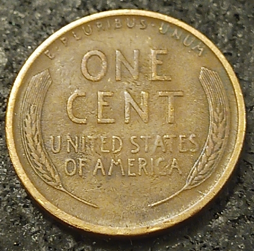 1923-Lincoln-Cent-So-Old-It's-Got-Wrinkles.