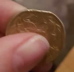 1985-$1-Australian-Error-Coin-Not-Kangaroo-Ears