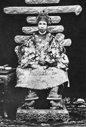 The-Cents-And-Sap�ques-Of-French-Indochina
