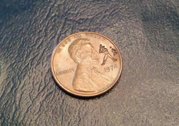 1974-Penny-With-Baseball-Batter-And-Catcher