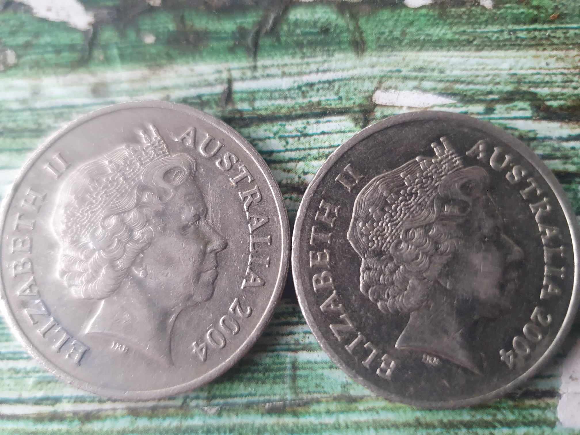 20-Cents-2004-Large-Head-But-With-Flat-A