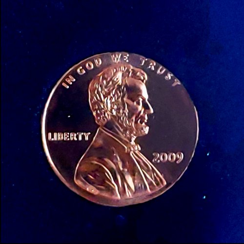 My-Mini-Light-Box-Is-Done-Cost-2-Dollars,-With-First-Photo-Of-Coin^^