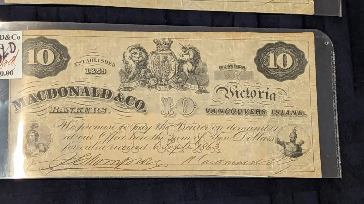 Opinions-On-Legitimacy-Of-These-Two-Victoria-Notes-Please