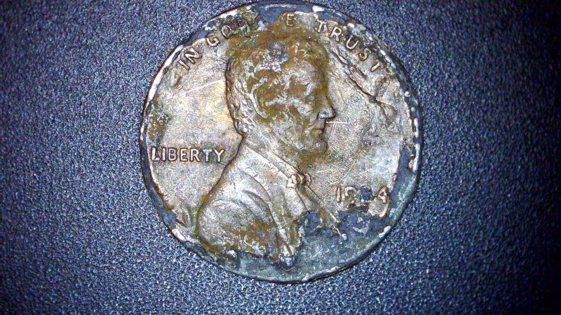 1984-Penny---?---Die-Cracks-And-Delaminated