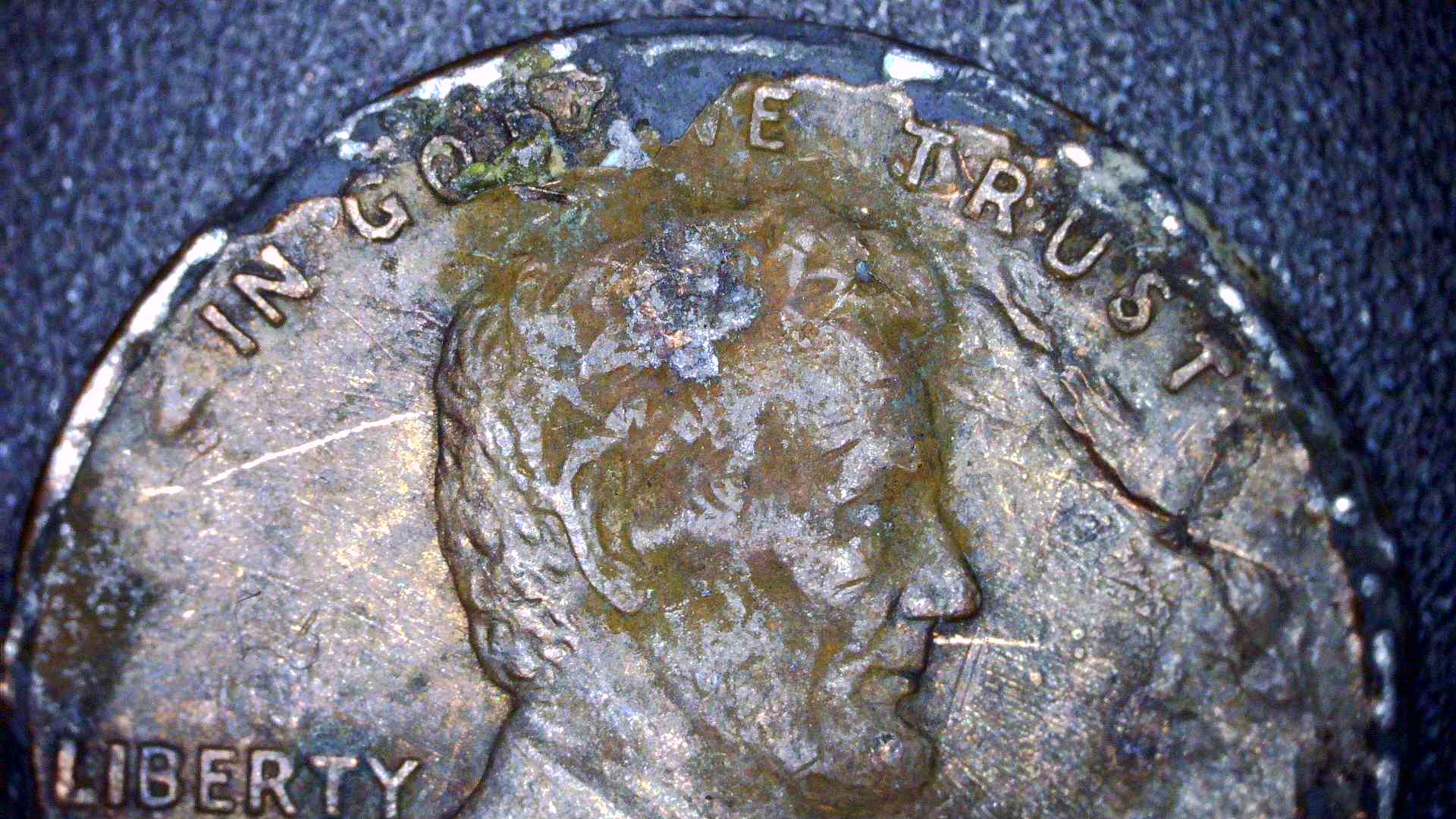 1984-Penny---?---Die-Cracks-And-Delaminated