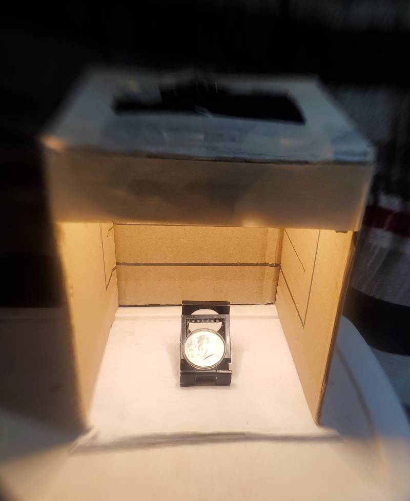 Light-Box-For-Photographs,-Homemade.