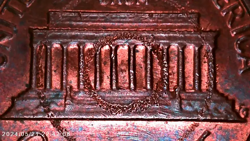 1982-LMC-Weird-Spiky-Rings-On-Reverse